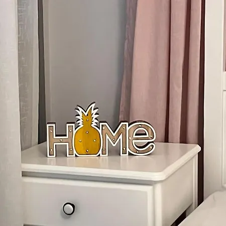 Cesme'de Havuzlu Evde Konaklayin Villa Cesme